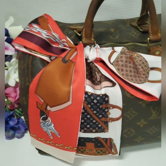 Accessories - Luxury Silky Twill Scarf